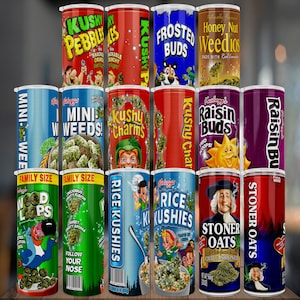 Può includere: Una collezione di 12 lattine colorate con vari design a tema cereali. Le lattine hanno nomi come "Kushy Pebbles", "Frosted Buds", "Honey Nut Weedios", "Mini Weeds", "Kushy Charms", "Raisin Buds", "Rice Kushie" e "Stoner Oats".