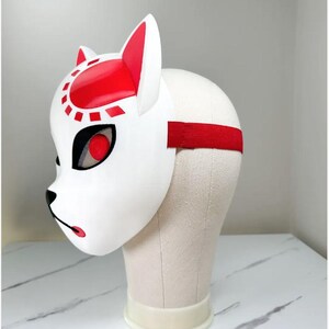 Maschera ispirata ai leggendari cacciatori di demoni • Stampata in 3D a colori • Con cinturino regolabile • Ideale per cosplay e decorazioni geek