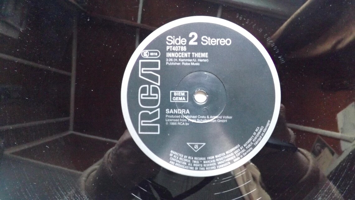 MAXI 45t. 12".   SANDRA.  Innocent Love. 1986.  (Synth Pop) ., foto 4 de 4