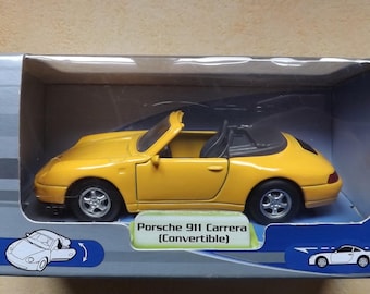 Miniatura "PORCHES 911 CARRERA (decappottabile)" 1/38. Auto da collezione pressofusa.