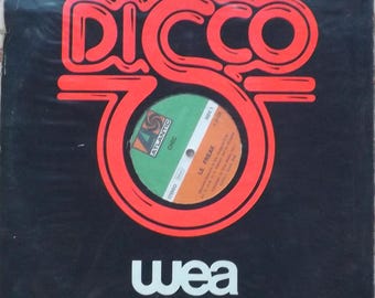 Maxi 45t. 12".   CHIC.  Le freak.   1978.  (Disco) .Vinyle Orange.