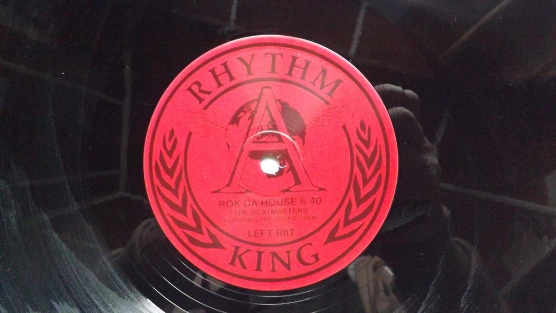 MAXI 45t. 12".   The BEATMASTERS.  Featuring The Cookie Crew. 1987.  (Hip House) ., Foto 3 von 4