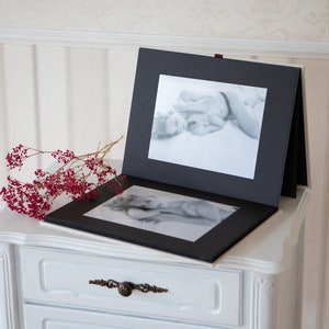 18x24cm Passepartout Akkordeon-Album Professional XL High-End Premium Leporello Zig-Zag Faltseiten Fotoalbum Leinen Hardcover Satinband