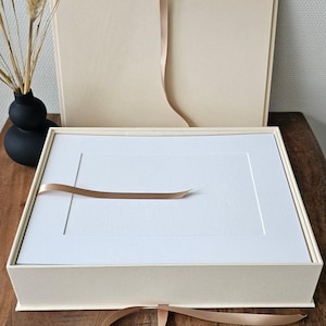23 x 33 cm Professionele XL High-End Premium DUBBELWAND Fotostudio Passepartout Album Fotobox incl. 10 tot max. 25 passepartouts