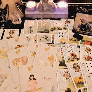 Lenormand-Liebeslegung für tiefe Einblicke und Klarheit in der Liebe