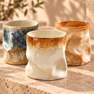 Caneca de café de cerâmica artesanal estilo Wabi Sabi, 320ml, caneca de cerâmica rústica e minimalista, caneca artesanal.