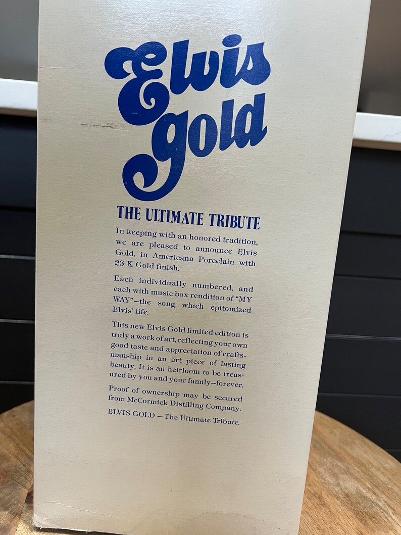 RARE Vintage 1977 sincerely Elvis Presley Mccormick Gold Edition