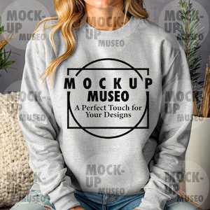 Maqueta de sudadera deportiva gris: Gildan 18000, corte unisex (descarga digital)