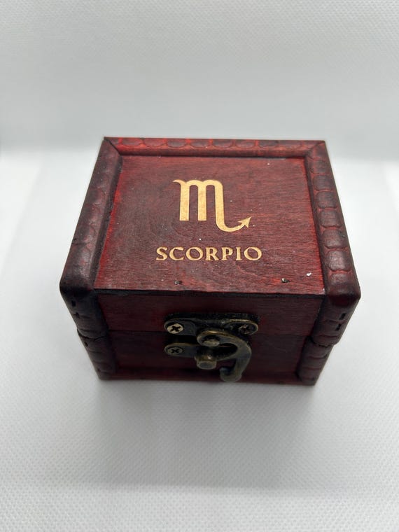 crystal gift sets | astrology | star sign | wooden box | gift | crystals | Christmas | birthday