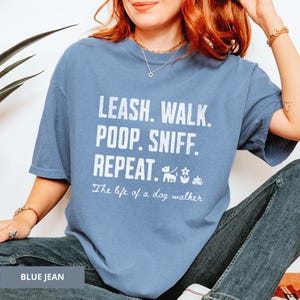 Walker Shirt für Hunde, Leine Spaziergang Poop Schnüffeln T-Shirt, lustiges Walker Komfort Farben Shirt, Wanderstab Geschenk