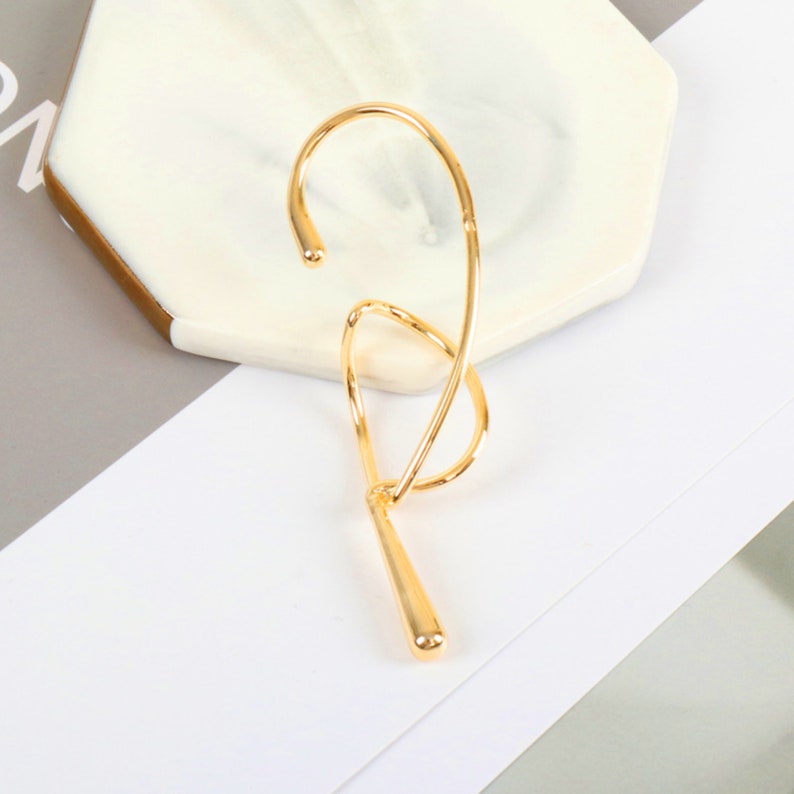 Irregular Gold Ear Cuff, Gold Cold Wind Ear Cuff, Gold No Piercing Ear Cuff, Gold Jewelry, Gift for Her, Irregular Jewelry, Gold Ear Wrap, image 4