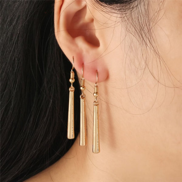 Zoro Earrings, Gold Zoro Earring, Anime Earrings,3 Pcs Set Earrings, Cosplay Earring, Zoro Clip On Earring, Dangle and Drop Earring, Jewelry