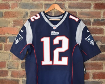 Auténtica camiseta On Field Tom Brady 12 New England Patriots sin usar con etiquetas