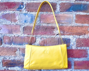 Bolso de hombro Loewe vintage en cuero amarillo vibrante