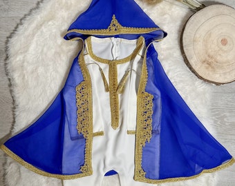 Traditional Moroccan 2 piece set in white and royal blue