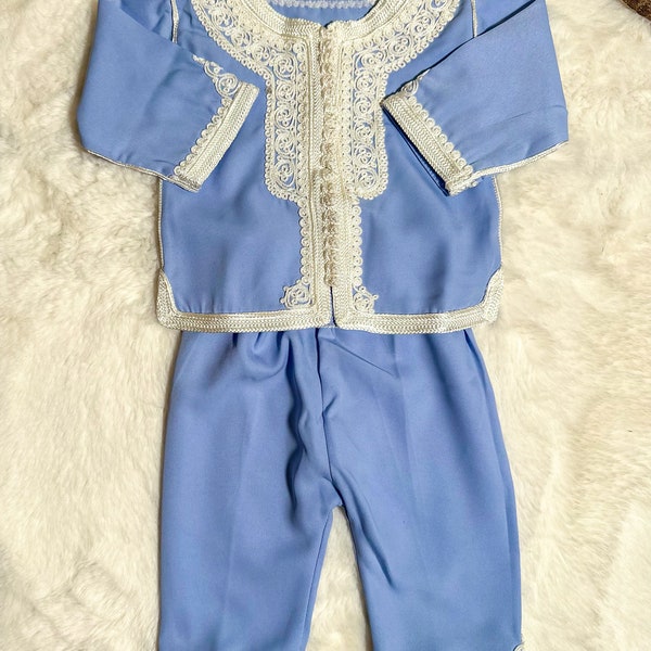 Traditional Jabador in baby blue