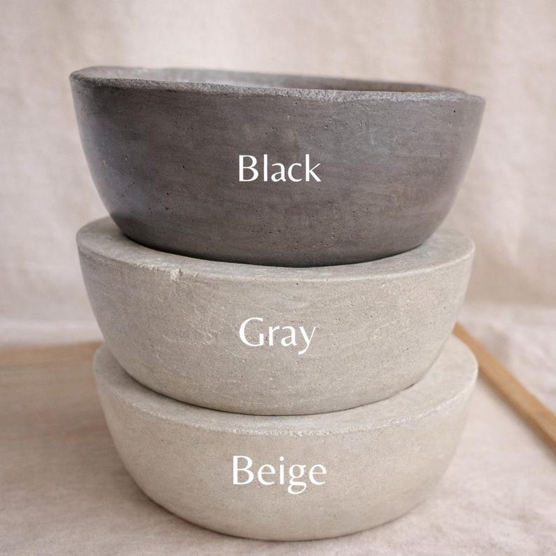 Lavendel Sojakerze in Betonschale, Minimalistisches Kerzengefäß aus Zement, Hand gegossene Duftkerze für gemütliches Zuhause Bild 3