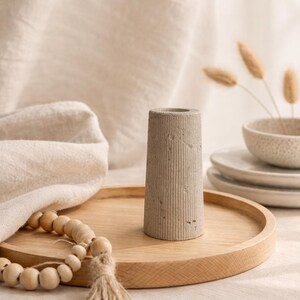 Raw concrete mini vase for shelves, Handmade minimalist flower cement bud vase, Modern small decorative accent