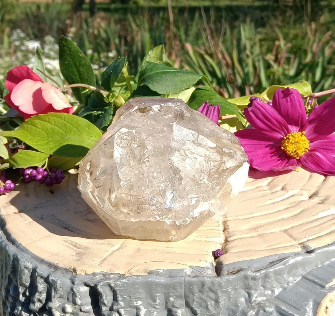 特大ハーキマーダイヤモンド原石; 2.6インチ、レインボー＆ガーデン