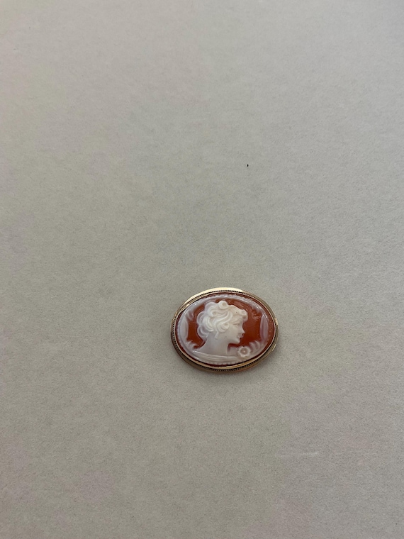 Vintage 14k eye motif 2 tone oval shape ruby ring. - image 8