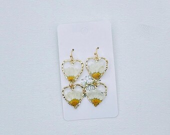 Pendientes de resina elevados, Daisy love
