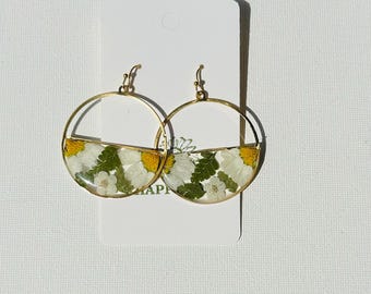 Pendientes de resina elevados, rebanada de flor - 2 diseños