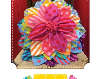 Petal Pop Zinnia Pillow PDF Pattern