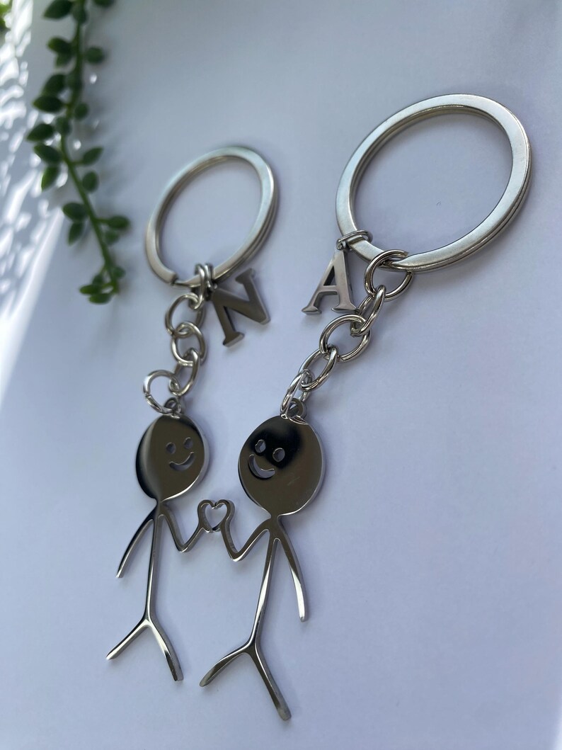 Personalized Couple Keychain Set: Stick Figure Initial Keyrings - Etsy UK