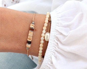 Armband mit Heishi-Muschelperlen und Stahlperlen an Kordel, Damenarmband im silbernen oder goldenen Boho-Surf-Look, Geschenke für Sie