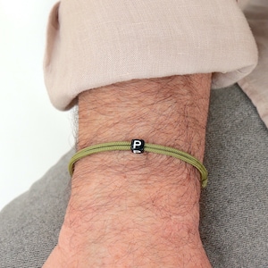 Pulsera de letras personalizable en cordón liso a elegir, pulsera de surf boho ajustable para ella o él, ideas de regalos