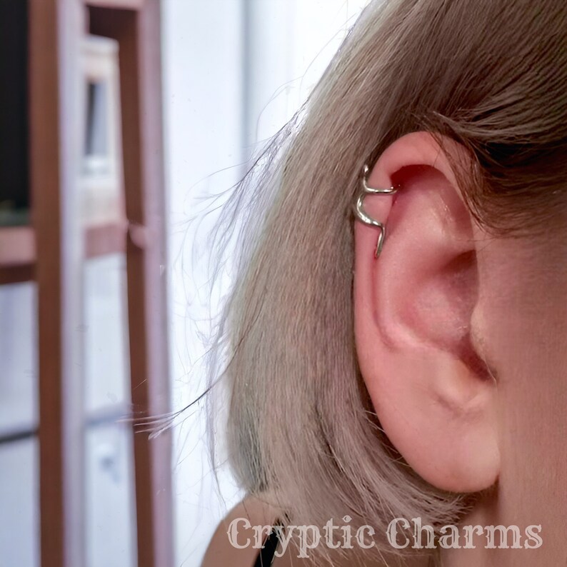 Ear Cuffs : Climbing Man Ear Cuffs, Silver Ear Cuffs, Little Man Earrings, Ear Studs, Non Pierced Earrings, Non Pierced Ear Cuff, Jewelry zdjęcie 4