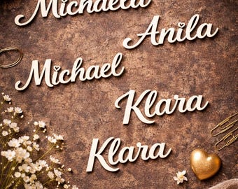 Personalized wooden nameplate – Individual wall decoration for every home