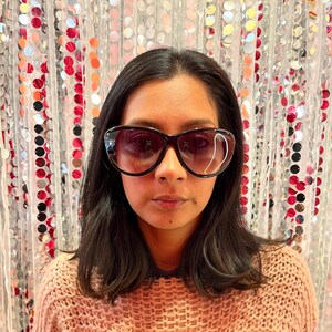 Tom Ford Oversized Gradient Sunglasses Tom Ford Oversized Gradient Shield Sunglasses – LUXE LIVING  main image 4
