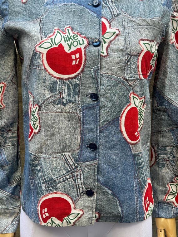 1970s Vintage Denim Shirt: Apple Graphic Patchwor… - image 3