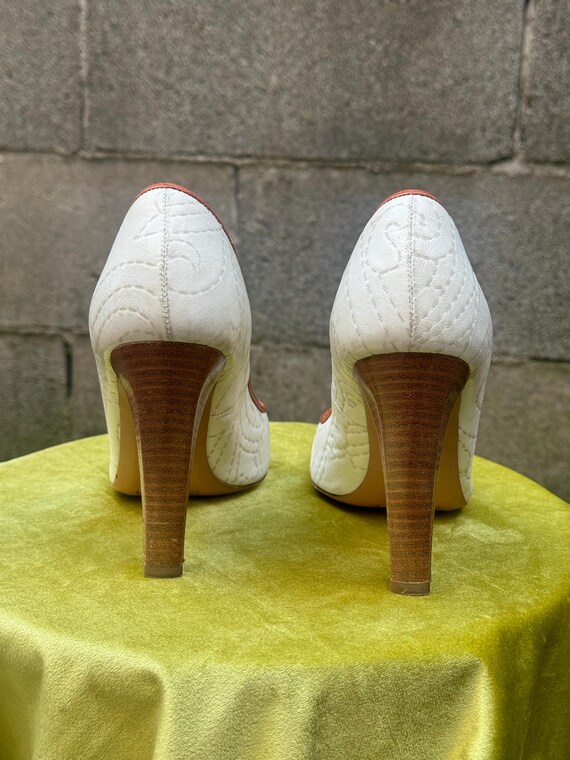 90s Vintage Etro Embossed Leather Heels - Italian… - image 5