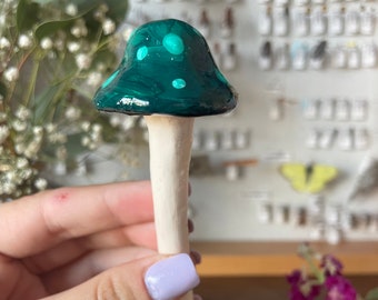 Mushroom Stake | Oceanside Teal