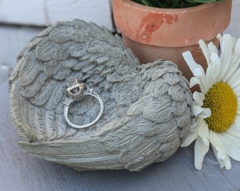 Concrete Angel Wing Ring Dish/ Bird Feeder Coin Dish Cement Knick