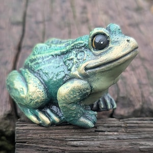 Realistic Concrete Frog Hand-Painted Cement Garden Frog Statue Outdoor Toad Sculpture Animal Frog Lover Housewarming Gift Stone Bull Frog image 1