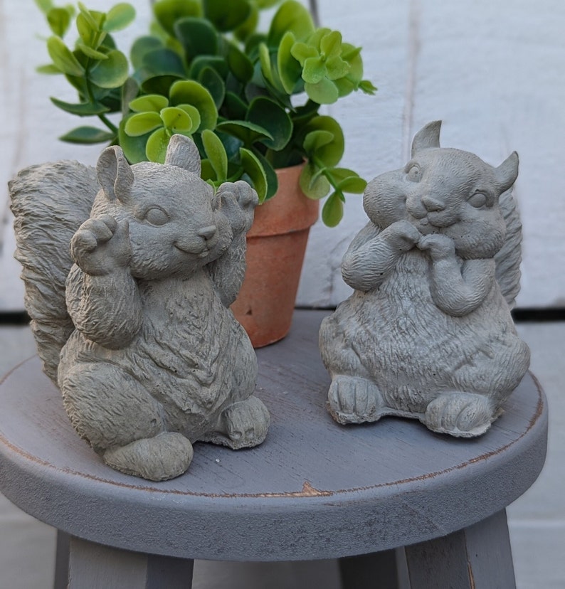 Two Concrete Squirrels/cement Animal Statue Stone Garden Animal