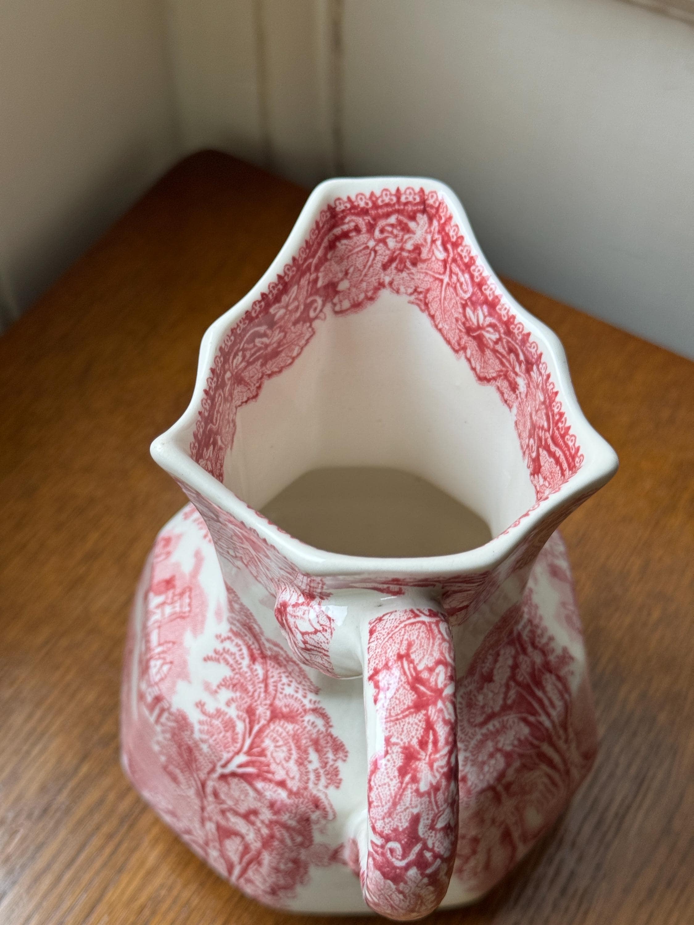 ヴィンテージ メイソンズ ビスタ アイアンストーン ピッチャー：ピンク