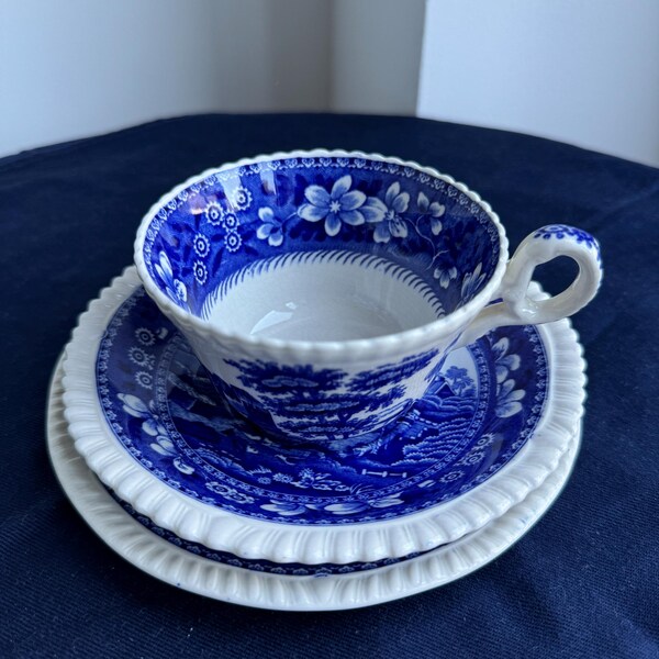 Vintage Copeland Spode's Tower Teetassen-Trio, Vintage Teetassen-Trio, Vintage blaues und weißes Geschirr, Teetasse, Untertasse und Beilagenteller
