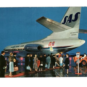 SAS Caravelle Jet Rolls-Royce - Moteurs Avon ; Carte postale d'une compagnie aérienne montrant des passagers sur le tarmac, hôtesse de l'air