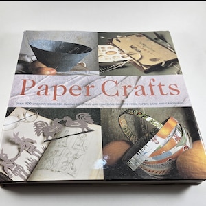 Artisanat en papier Peter Williams photographe ; 2001 Édition canadienne Annes Publishing Limited; Couzins-Scott, Walton, Elliott, Hardy et Maguire