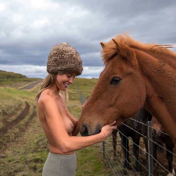 Photography "Horse kisses Woman ", 2022,  Free Delivery, 15 x 21 cm / 5.9 x 8.3 inch. (102)