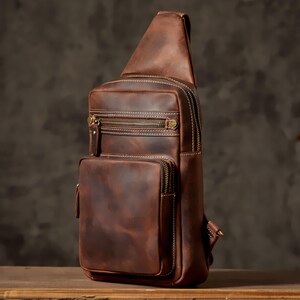 Sac à bandoulière en cuir Sac à bandoulière pour homme Sac messager Sac banane Sac banane Sac de voyage Cadeaux d'anniversaire personnalisés pour lui mari