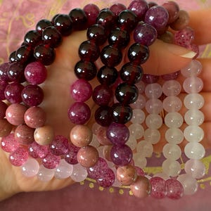 Bracelets de sorts d'amour enchanté d'Aphrodite | Pierre de lune Grenat Quartz Rhodonite