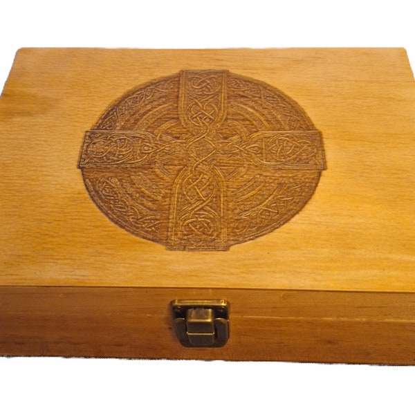 Medium Keepsake Box - Celtic Cross