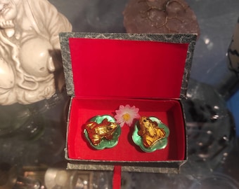 Rare lucky charm divine spirit frog bobblehead frogs 1970s China in a box rarity