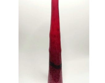 45 cm postmodern red decorative wedge vase with mica/aventurine inclusions, 1990s, large glass vase