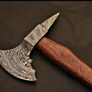 Handmade Damascus Steel Tomahawk / Hatchet / Axe With Rose Wood handle Hunting Camping Crafts Perfect Gift got him chritmas gift
